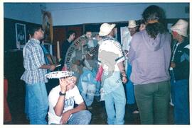 Encontro do Setor de Comunicação no Centro Roseli Nunes (Brasil, [sem data]) [fotografia] / Fotógrafo(a) : Arquivo MST. -- Ref.: BR-SPMST_MST-SN-CIN_AMP_001004-007842-ENC.