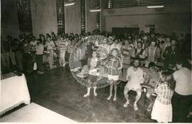 Romaria dos Mártires da Caminhada (São Félix-MT, 11 out. 1986) [fotografia] / Fotógrafo(a) : Douglas Mansur. -- Ref.: BR-SPMST_MST-SN-CIN_AMP_001957-014981-SPR.