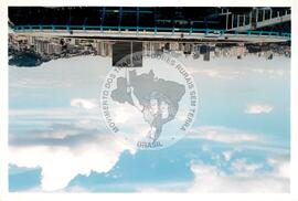 Semana Nacional de Cultura Brasileira e Reforma Agrária (Rio de Janeiro-RJ, 18 mar. 2002) [fotografia] / Fotógrafo(a) : João Laet. -- Ref.: BR-SPMST_MST-SN-CIN_AMP_001811-013114-NDT.