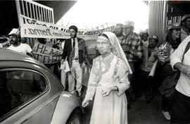 Jejum por Terra e Justiça (Distrito Federal (Brasil), 07 jul. 1986) [fotografia] / Fotógrafo(a) : Eduardo Tavares. -- Ref.: BR-SPMST_MST-SN-CIN_AMP_000566-003181-AMT.