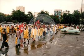 Caminhada do Pontal do Paranapanema (Presidente Prudente-SP, 24 jul. 1993) [fotografia] / Fotógrafo(a) : Bernardo Fernandes ; André Telles. -- Ref.: BR-SPMST_MST-SN-CIN_AMP_001429-011617-MAC.