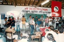 Coordenação e Direção Estadual para o Biênio (Goiás, 1997) [fotografia] / Fotógrafo(a) : Edvaldo Assis de Melo. -- Ref.: BR-SPMST_MST-SN-CIN_AMP_000965-007654-ENC.