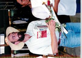 Congresso Nacional do MST, 4o (Distrito Federal (Brasil), 07 ago. 2000) [fotografia] / Fotógrafo(a) : Douglas Mansur ; Paula Reis ; João Zinclar. -- Ref.: BR-SPMST_MST-SN-CIN_AMP_000716-004637-CGR.