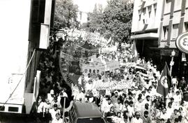 Romaria da Terra (Paraná, 27 jul. 1988) [fotografia] / Fotógrafo(a) : Douglas Mansur. -- Ref.: BR-SPMST_MST-SN-CIN_AMP_001969-015071-SPR.