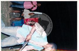 Encontro Estadual do Setor de Comunicação do MST – Centro de Capacitação Canudos no Assentamento "Quissamã" do MST (Sergipe, 07 dez. 2002) [fotografia] / Fotógrafo(a) : Leticia Barqueta. -- Ref.: BR-SPMST_MST-SN-CIN_AMP_001021-007917-ENC.