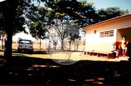 Assentamento "Reunidas" do MST - atendimento odontológico (Promissão-SP, 11 jul. 1998) [fotografia] / Fotógrafo(a) : Arquivo MST. -- Ref.: BR-SPMST_MST-SN-CIN_AMP_000349-001678-ASS.