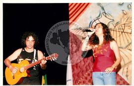 Semana Nacional de Cultura Brasileira e Reforma Agrária (Rio de Janeiro-RJ, 18 mar. 2002) [fotografia] / Fotógrafo(a) : João Laet. -- Ref.: BR-SPMST_MST-SN-CIN_AMP_001817-013434-NDT.