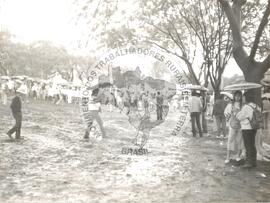 Manifestação (Paraná, [sem data]) [fotografia] / Fotógrafo(a) : Gilmar. -- Ref.: BR-SPMST_MST-SN-CIN_AMP_000438-002543-AMT.