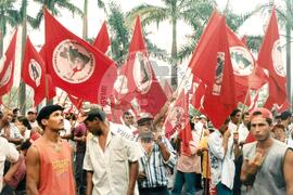 Encontro Estadual (Agudos-SP, mar. 1992) [fotografia] / Fotógrafo(a) : Douglas Mansur. -- Ref.: BR-SPMST_MST-SN-CIN_AMP_000941-007409-ENC.
