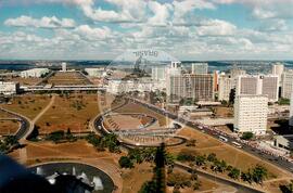 Congresso Nacional do MST, 3o (Distrito Federal (Brasil), 25 jul. 1995) [fotografia] / Fotógrafo(a) : Débora Lerrer. -- Ref.: BR-SPMST_MST-SN-CIN_AMP_000710-004457-CGR.