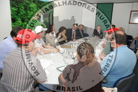 [Título n/d] : lote nº 002, pasta nº 000066, doc. nº 000021 [imagem] / Fotógrafo(a) : [autoria n/d].