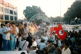 Passeata (Marabá-PA, 08 ago. 1992) [fotografia] / Fotógrafo(a) : José Filho. -- Ref.: BR-SPMST_MST-SN-CIN_AMP_000422-002508-AMT.