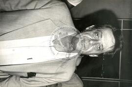 Perseu Abramo [PT, membro do Diretório Nacional, jornalista] (Mato Grosso do Sul, [sem data]) [fotografia] / Fotógrafo(a) : Regina Vilela ; Sérgio C. Canova. -- Ref.: BR-SPMST_MST-SN-CIN_AMP_001679-012629-PER.