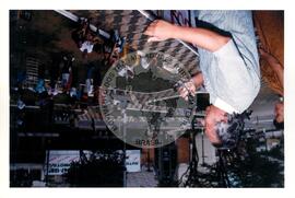 Joares Soares [comentarista esportivo] (Brasil, [sem data]) [fotografia] / Fotógrafo(a) : Arquivo MST ; Douglas Mansur. -- Ref.: BR-SPMST_MST-SN-CIN_AMP_001572-012118-PER.