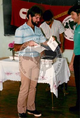 Encerramento do curso para monitores (Espiríto Santo-ES, [sem data]) [fotografia] / Fotógrafo(a) : Arquivo MST. -- Ref.: BR-SPMST_MST-SN-CIN_AMP_000824-005491-CUR.