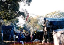 Assentamento "Tamarana" do MST (Paraná, [sem data]) [fotografia] / Fotógrafo(a) : Maria Luísa Mendonça. -- Ref.: BR-SPMST_MST-SN-CIN_AMP_000171-001224-ASS.