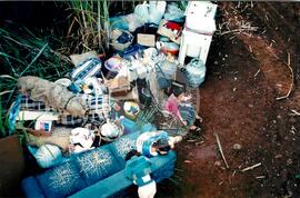 Acampamento " Nova Canudos- Fazenda Engenheiro D'Agua" do MST (Porto Feliz-SP, fev. 1999) [fotografia] / Fotógrafo(a) : Douglas Mansur. -- Ref.: BR-SPMST_MST-SN-CIN_AMP_000046-000263-ACP.