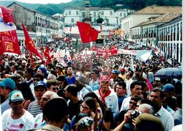 Manifestação (Ouro Preto-MG, 21 set. 1999) [fotografia] / Fotógrafo(a) : Rogério Reis. -- Ref.: BR-SPMST_MST-SN-CIN_AMP_000535-003018-AMT.