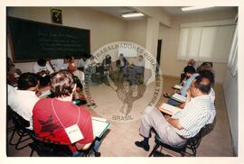 Consulta Popular (Itaci-SP, 08 dez. 1997) [fotografia] / Fotógrafo(a) : Douglas Mansur. -- Ref.: BR-SPMST_MST-SN-CIN_AMP_001951-014783-SPR.