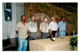 Encontro de Jovens do MST, na Ucicamp, 3o (Campinas-SP, 14 fev. 2001) [fotografia] / Fotógrafo(a) : Douglas Mansur. -- Ref.: BR-SPMST_MST-SN-CIN_AMP_000907-006957-ENJ.