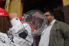 [Título n/d] : lote nº 002, pasta nº 001328, doc. nº 000201 [imagem] / Fotógrafo(a) : [autoria n/d].