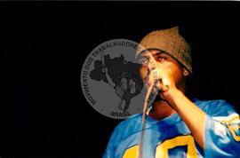 Manifestação (São Paulo-SP, [sem data]) [fotografia] / Fotógrafo(a) : Arquivo MST. -- Ref.: BR-SPMST_MST-SN-CIN_AMP_000410-002383-AMT.