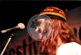 Festival da Reforma Agrária, 1o (Palmeiras das Missões-RS, 04 fev. 1999) [fotografia] / Fotógrafo(a) : Claudio Foschiera ; Douglas Mansur ; Nilton Viana ; Leonardo Melgarejo. -- Ref.: BR-SPMST_MST-SN-CIN_AMP_000807-005284-CUL.