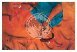 Semana Nacional da Cultura Brasileira e Reforma Agrária [com presença de] Noca da Portela (Brasil, 18 mar. 2002) [fotografia] / Fotógrafo(a) : Luciney Martins. -- Ref.: BR-SPMST_MST-SN-CIN_AMP_001656-012537-PER.