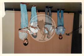 Consulta Popular (Itaci-SP, 08 dez. 1997) [fotografia] / Fotógrafo(a) : Douglas Mansur. -- Ref.: BR-SPMST_MST-SN-CIN_AMP_001950-014712-SPR.