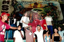 Encontro de Jovens do MST, na Ucicamp, 3o (Campinas-SP, 14 fev. 2001) [fotografia] / Fotógrafo(a) : Michelle Cafaldo. -- Ref.: BR-SPMST_MST-SN-CIN_AMP_000905-006848-ENJ.