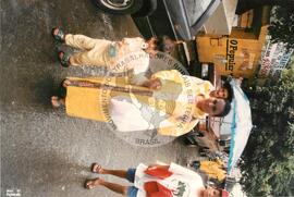 Marcha Nacional do MST (Goiânia-GO, abr. 1997) [fotografia] / Fotógrafo(a) : Arquivo MST. -- Ref.: BR-SPMST_MST-SN-CIN_AMP_001408-011359-MAC.