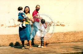 Cone Sul, 1o (Dourados-MS, set. 1998) [fotografia] / Fotógrafo(a) : Marcial G. Congo. -- Ref.: BR-SPMST_MST-SN-CIN_AMP_001160-010069-RIT.