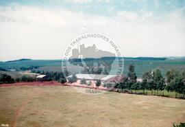 Assentamento "Nova Ronda Alta" (Rio Grande do Sul, [sem data]) [fotografia] / Fotógrafo(a) : Bernardo Fernandes ; Arquivo MST. -- Ref.: BR-SPMST_MST-SN-CIN_AMP_000184-001300-ASS.