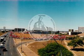 Congresso Nacional do MST, 3o (Distrito Federal (Brasil), 25 jul. 1995) [fotografia] / Fotógrafo(a) : Débora Lerrer. -- Ref.: BR-SPMST_MST-SN-CIN_AMP_000710-004462-CGR.