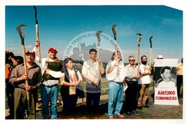 Inauguração do Monumento em homenagem a Antônio Tavares Pereira (Curitiba-PR, 01 mai. 2001) [fotografia] / Fotógrafo(a) : Douglas Mansur. -- Ref.: BR-SPMST_MST-SN-CIN_AMP_001025-007989-ELF.