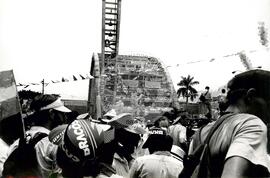 de Maio, 1o (El Salvador, 01 mai. 1988) [fotografia] / Fotógrafo(a) : Mara. -- Ref.: BR-SPMST_MST-SN-CIN_AMP_001069-008647-RIT.