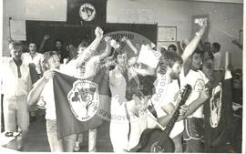 Encontro Estadual de Acampados e Assentados, 1o e 2o (Caçador-SC, 1988 e 1989) [fotografia] / Fotógrafo(a) : Arquivo MST ; Chiquinho ; Douglas Mansur ; Vanderlita. -- Ref.: BR-SPMST_MST-SN-CIN_AMP_001947-014692-ACS.