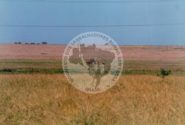 Acampamento "Dandara" do MST (Nova Olímpia-SP, [sem data]) [fotografia] / Fotógrafo(a) : Douglas Mansur. -- Ref.: BR-SPMST_MST-SN-CIN_AMP_000050-000453-ACP.