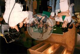 Consulta Popular (Itaci-SP, 08 dez. 1997) [fotografia] / Fotógrafo(a) : Douglas Mansur. -- Ref.: BR-SPMST_MST-SN-CIN_AMP_001954-014879-SPR.