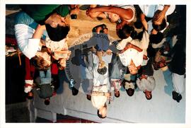 Semana Nacional de Cultura Brasileira e Reforma Agrária (Rio de Janeiro-RJ, 18 mar. 2002) [fotografia] / Fotógrafo(a) : Luciney Martins. -- Ref.: BR-SPMST_MST-SN-CIN_AMP_001816-013356-NDT.