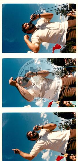 Luís Inácio Lula da Silva (Brasil, [sem data]) [fotografia] / Fotógrafo(a) : Arquivo MST ; Carlos Carvalho ; Clóvis Ferreira ; Douglas Mansur ; Olivio Lamas ; Volnei Malfoy ; Regina Vilela ; Folha Imagem ; . -- Ref.: BR-SPMST_MST-SN-CIN_AMP_001623-012359-PER.