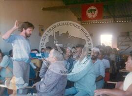 Assembléia de Assentados (Espírito Santo, [sem data]) [fotografia] / Fotógrafo(a) : Arquivo MST. -- Ref.: BR-SPMST_MST-SN-CIN_AMP_000117-000815-ACS.