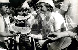 Jornada de Luta pela Reforma Agrária, 1o (Rio Grande do Sul, [sem data]) [fotografia] / Fotógrafo(a) : Neiva Alves. -- Ref.: BR-SPMST_MST-SN-CIN_AMP_001930-014516-SJM.