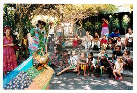 Semana Nacional de Cultura Brasileira e Reforma Agrária (Rio de Janeiro-RJ, 18 mar. 2002) [fotografia] / Fotógrafo(a) : Luciney Martins. -- Ref.: BR-SPMST_MST-SN-CIN_AMP_001823-013821-NDT.