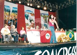 Congresso Nacional do MST, 4o (Distrito Federal (Brasil), 07 ago. 2000) [fotografia] / Fotógrafo(a) : Douglas Mansur ; Paula Reis ; João Zinclar. -- Ref.: BR-SPMST_MST-SN-CIN_AMP_000713-004566-CGR.