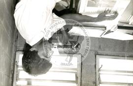 Ademar Bogo (Brasil, [sem data]) [fotografia] / Fotógrafo(a) : Douglas Mansur ; Juan Pezzuto ; Elizeu Santos ; Luciney Martins ; João Laet ; Arquivo MST. -- Ref.: BR-SPMST_MST-SN-CIN_AMP_001167-010237-LID.