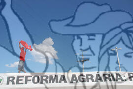 [Título n/d] : lote nº 002, pasta nº 000074, doc. nº 000063 [imagem] / Fotógrafo(a) : [autoria n/d].