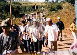 Assentamento "Tamarana" do MST (Paraná, [sem data]) [fotografia] / Fotógrafo(a) : Maria Luísa Mendonça. -- Ref.: BR-SPMST_MST-SN-CIN_AMP_000171-001221-ASS.