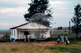Inauguração da Rádio Comunitária (Itapeva-SP, 28 nov. 2008) [fotografia] / Fotógrafo(a) : Cláudio Foschieira. -- Ref.: BR-SPMST_MST-SN-CIN_AMP_000695-003990-ARV.