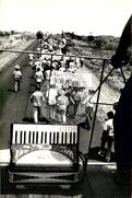 Caminhada dos Sem Terras (São Paulo (Estado), 1988) [fotografia] / Fotógrafo(a) : Douglas Mansur. -- Ref.: BR-SPMST_MST-SN-CIN_AMP_001419-011446-MAC.